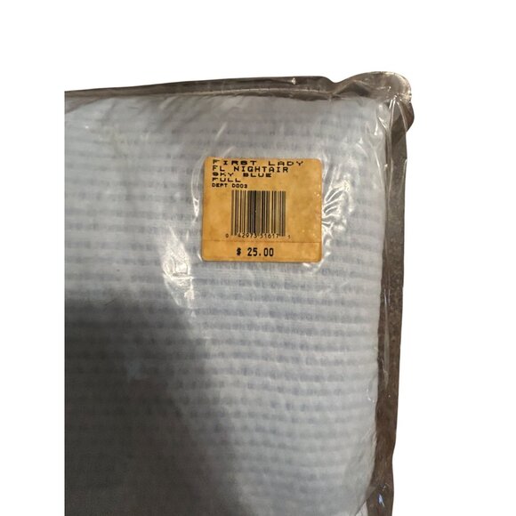 First Lady 100% Acrylic Thermal Blanket Full Size 80 X 90 Inches Light Blue Mach - Picture 4 of 5